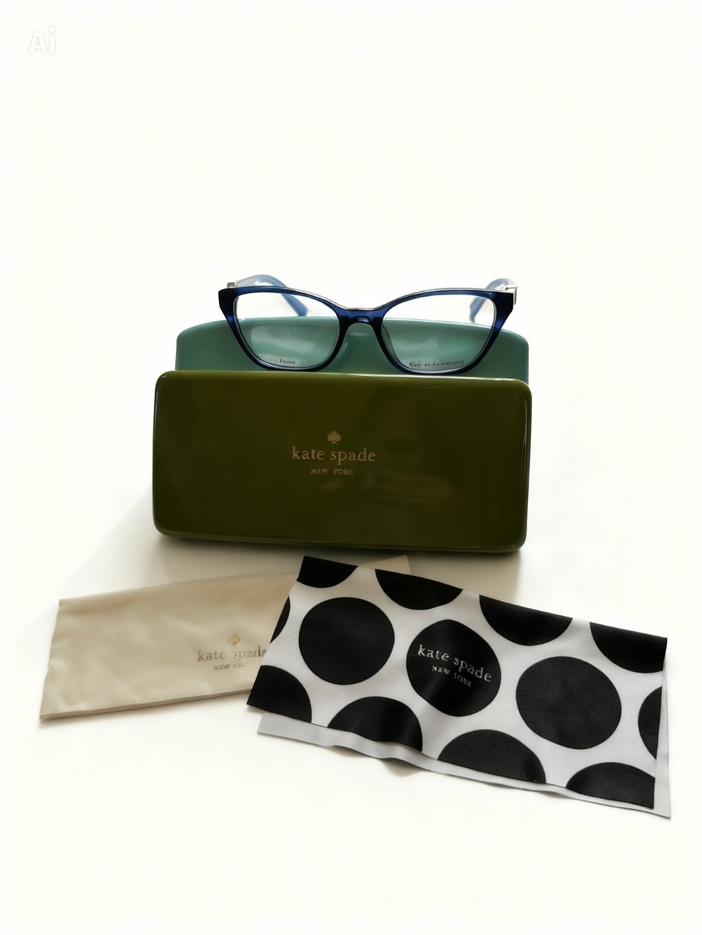 NWOT kate spade Blue Cat-Eye Glasses with Green Case